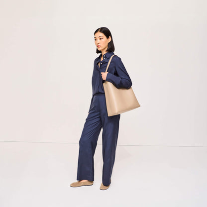 Nova Feels™ Velora