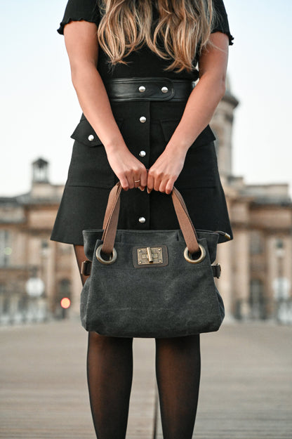 Nova Feels™ Jardin Noir